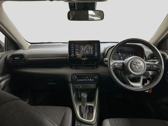 TOYOTA YARIS 1.5 VVT-h Icon Hatchback 5dr Petrol Hybrid E-CVT Euro 6 (s/s) (1