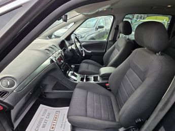 FORD S-MAX 2.0 TDCi Titanium MPV 5dr Diesel Powershift Euro 5 (140 ps)