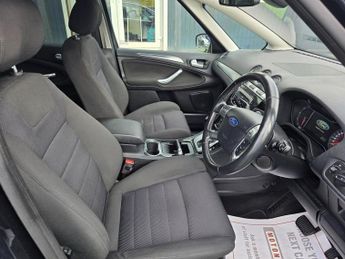 FORD S-MAX 2.0 TDCi Titanium MPV 5dr Diesel Powershift Euro 5 (140 ps)