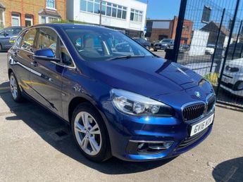 BMW 2 Series 2.0 220i Luxury MPV 5dr Petrol Auto Euro 6 (s/s) (192 ps)
