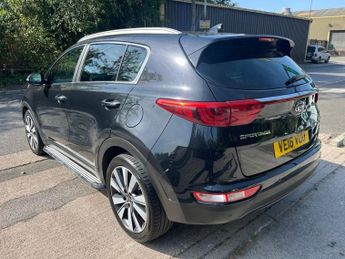 KIA SPORTAGE 2.0 CRDi KX-4 SUV 5dr Diesel Auto AWD Euro 6 (182 bhp)
