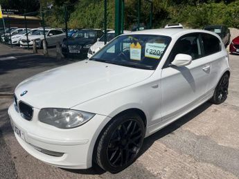 BMW 1 SERIES 2.0 116i Sport Hatchback 3dr Petrol Manual Euro 5 (s/s) (122 ps)