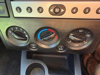 FORD FUSION 1.4 2 Hatchback 5dr Petrol Durashift EST (157 g/km, 79 bhp)