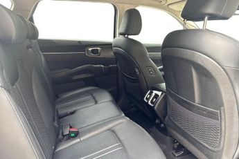 KIA SORENTO 1.6 h T-GDi 3 SUV 5dr Petrol Hybrid Auto AWD Euro 6 (s/s) (226 b