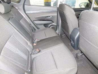 HYUNDAI TUCSON 1.6 h T-GDi SE Connect SUV 5dr Petrol Hybrid Auto Euro 6 (s/s) (