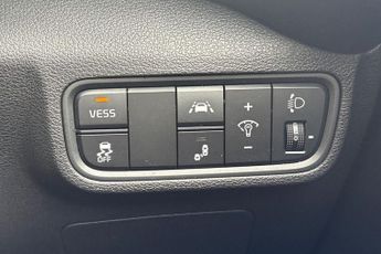 KIA SOUL 64kWh Maxx SUV 5dr Electric Auto (201 bhp) Reverse Camera, Rear 