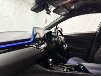 TOYOTA C-HR 1.8 VVT-h Dynamic SUV 5dr Petrol Hybrid CVT Euro 6 (s/s) (122 ps