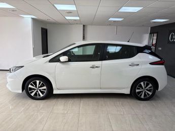 NISSAN LEAF 40kWh Acenta Hatchback 5dr Electric Auto (150 ps)