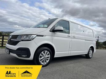Volkswagen Transporter 150 2.0 TDI T30 Highline LWB Euro 6 HUGE SPEC +VAT