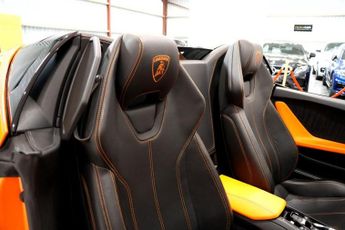 LAMBORGHINI HURACAN 5.2 V10 LP 610-4 Spyder 2dr Petrol LDF 4WD Euro 6 (s/s) (610 ps)