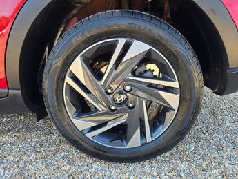 HYUNDAI BAYON 1.0 T-GDi MHEV SE Connect SUV 5dr Petrol Hybrid DCT Euro 6 (s/s)