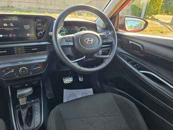 HYUNDAI BAYON 1.0 T-GDi MHEV SE Connect SUV 5dr Petrol Hybrid DCT Euro 6 (s/s)