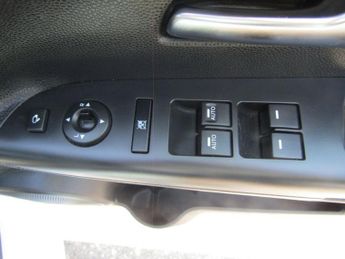KIA VENGA 1.6 3 MPV 5dr Petrol Automatic Euro 6 (123 bhp)
