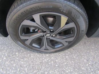 RENAULT ARKANA 1.6 E-TECH E-Tech engineered SUV 5dr Petrol Hybrid Automatic 2WD