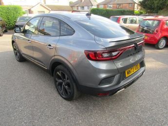 RENAULT ARKANA 1.6 E-TECH E-Tech engineered SUV 5dr Petrol Hybrid Automatic 2WD