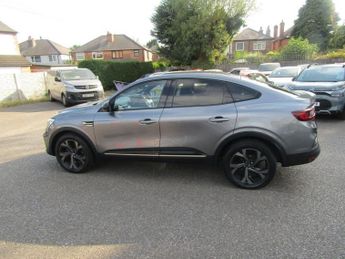 RENAULT ARKANA 1.6 E-TECH E-Tech engineered SUV 5dr Petrol Hybrid Automatic 2WD