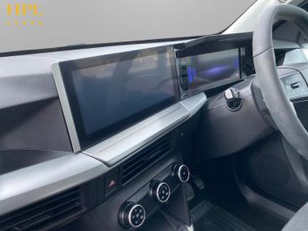 VAUXHALL Frontera Electric 44kWh Design SUV 5dr Electric Auto (113 ps)