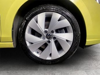 VOLKSWAGEN GOLF 2.0 TDI Style Estate 5dr Diesel DSG Euro 6 (s/s) (115 ps)