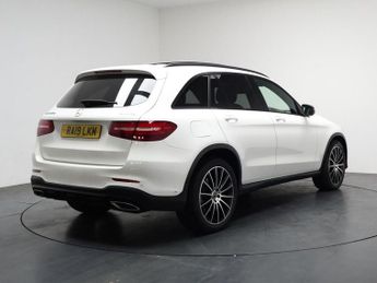 MERCEDES-BENZ GLC 2.1 GLC220d AMG Night Edition SUV 5dr Diesel G-Tronic+ 4MATIC Eu
