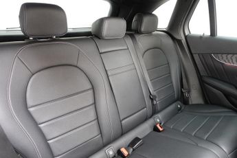 MERCEDES-BENZ GLC 2.1 GLC220d AMG Night Edition SUV 5dr Diesel G-Tronic+ 4MATIC Eu