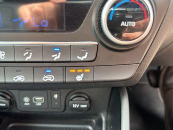 HYUNDAI TUCSON 1.6l 5dr Auto 134 BHP