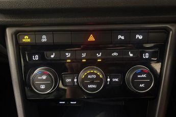 VOLKSWAGEN T-ROC 1.5 TSI EVO R-Line Cabriolet 2dr Petrol DSG Euro 6 (s/s) (150 ps