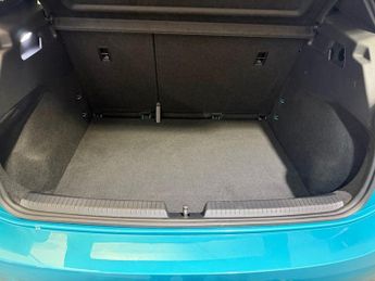VOLKSWAGEN ID.3 Pro Performance 58kWh Life Hatchback 5dr Electric Auto (204 ps)