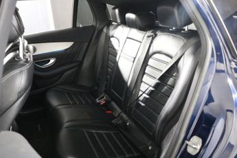 MERCEDES-BENZ EQC EQC 400 80kWh AMG Line (Premium Plus) SUV 5dr Electric Auto 4MAT