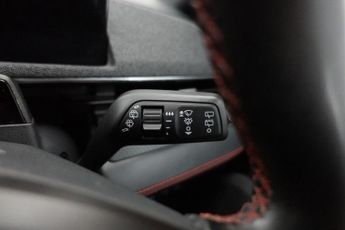 FORD MUSTANG MACH-E Extended Range 91kWh SUV 5dr Electric Automatic AWD (351 ps)