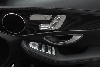 MERCEDES-BENZ C CLASS 2.0 C220d AMG Line (Premium) Saloon 4dr Diesel G-Tronic+ Euro 6 
