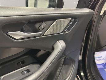 JAGUAR I-PACE 400 90kWh SE SUV 5dr Electric Auto 4WD (400 ps)
