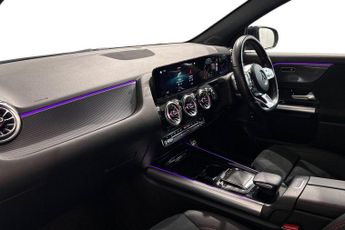 MERCEDES-BENZ GLA CLASS 1.3 GLA200 AMG Line (Premium) SUV 5dr Petrol 7G-DCT Euro 6 (s/s)