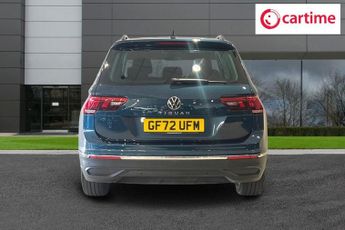 VOLKSWAGEN TIGUAN 1.5 TSI Life SUV 5dr Petrol DSG Euro 6 (s/s) (150 ps) Front / Re