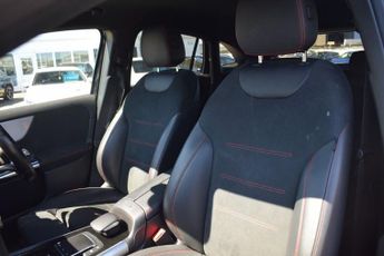 MERCEDES-BENZ EQA EQA 300 66.5kWh AMG Line SUV 5dr Electric Auto 4MATIC (228 ps)