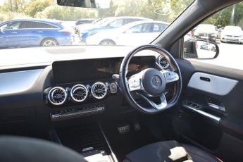 MERCEDES-BENZ EQA EQA 300 66.5kWh AMG Line SUV 5dr Electric Auto 4MATIC (228 ps)