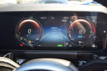 MERCEDES-BENZ GLA 1.3 GLA250e 15.6kWh Exclusive Edition (Premium) SUV 5dr Petrol P