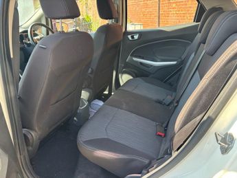 FORD ECOSPORT TITANIUM---- AUTOMATIC