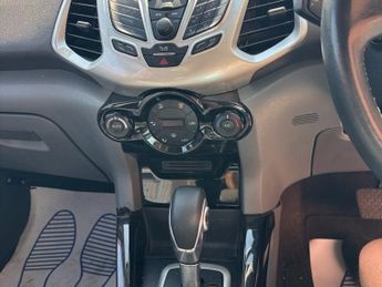 FORD ECOSPORT TITANIUM---- AUTOMATIC