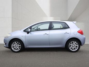 TOYOTA AURIS 1.6 VVT-i T3 Hatchback 5dr Petrol Manual (166 g/km, 124 bhp)