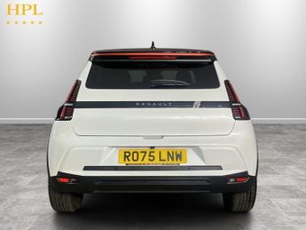 RENAULT 5 E-Tech electric comfort range 52kWh techno Hatchback 5dr Electric Auto (150 ps)