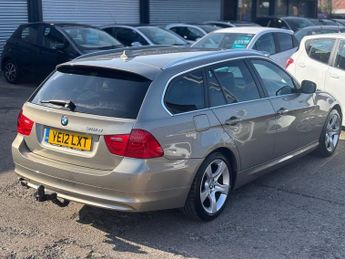 BMW 3 SERIES 2.0 318d Exclusive Edition Touring 5dr Diesel Steptronic Euro 5 