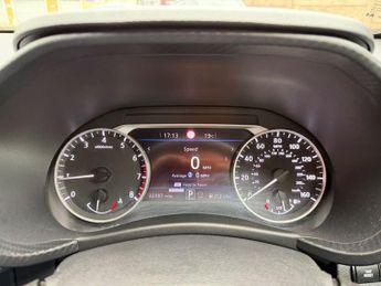NISSAN JUKE 1.0 DIG-T N-Connecta SUV 5dr Petrol DCT Auto Euro 6 (s/s) (114 p