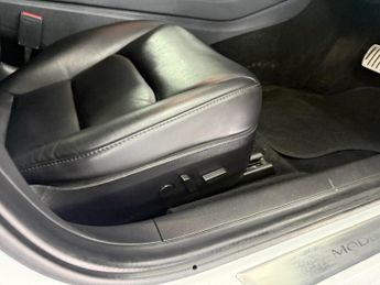 TESLA Model 3 (Dual Motor) Performance Saloon 4dr Electric Auto 4WDE (Performa