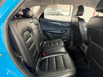 MG MG HS 1.5 T-GDI Excite SUV 5dr Petrol DCT Euro 6 (s/s) (162 ps)