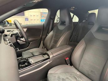 MERCEDES-BENZ CLA 1.3 CLA180h MHEV AMG Line (Executive) Coupe 4dr Petrol Hybrid 7G