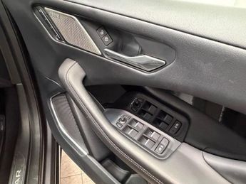 JAGUAR I-PACE 400 90kWh HSE SUV 5dr Electric Auto 4WD (400 ps)