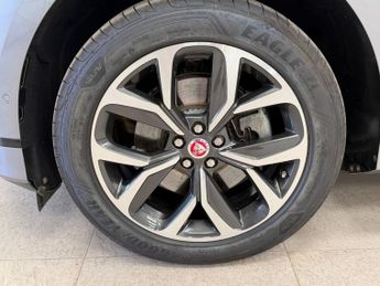 JAGUAR I-PACE 400 90kWh HSE SUV 5dr Electric Auto 4WD (400 ps)