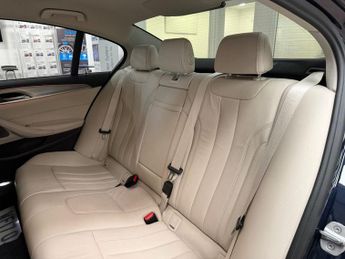 BMW 5 SERIES 3.0 530d SE Saloon 4dr Diesel Auto Euro 6 (s/s) (265 ps)