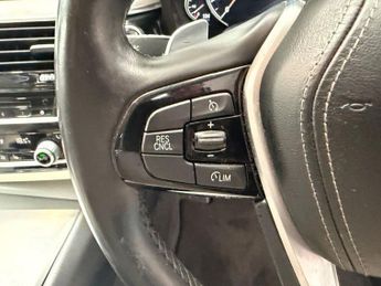 BMW 5 SERIES 3.0 530d SE Saloon 4dr Diesel Auto Euro 6 (s/s) (265 ps)