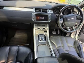 LAND ROVER RANGE ROVER EVOQUE 2.2 SD4 Pure SUV 5dr Diesel Auto 4WD Euro 5 (190 ps)